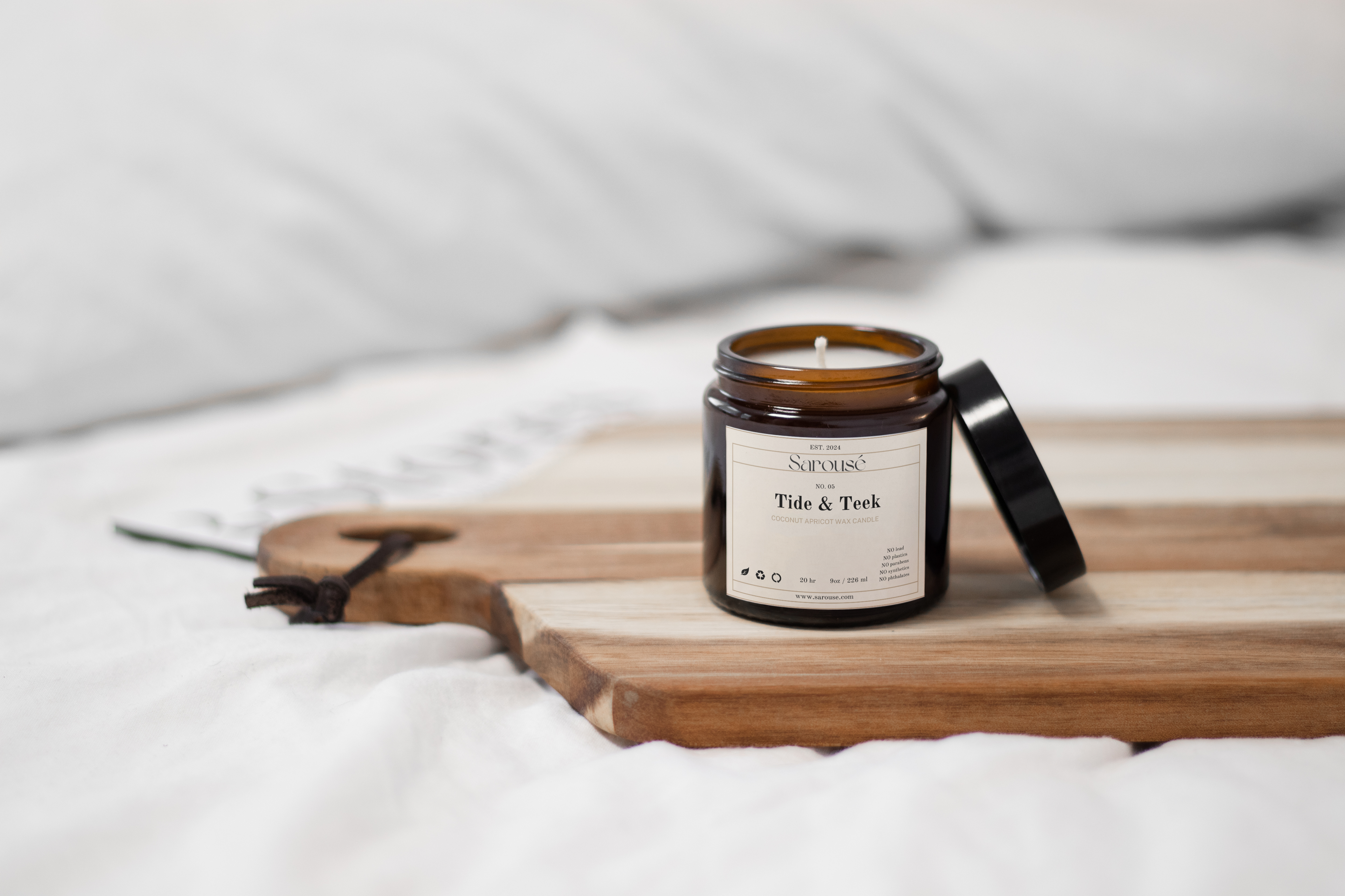 Tide & Teek — Coconut Apricot Wax Candle (Multi-Size)